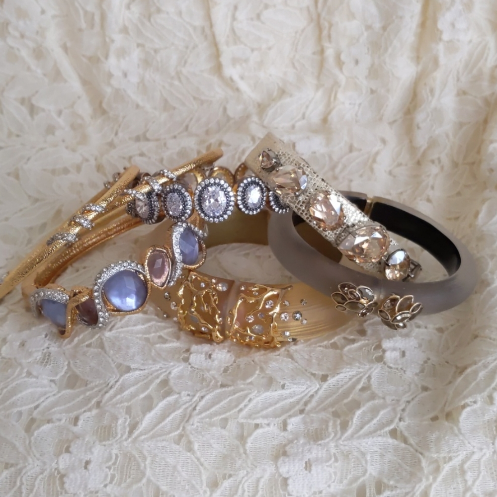 💥 SALE Gold sparkle bracelet bundle!